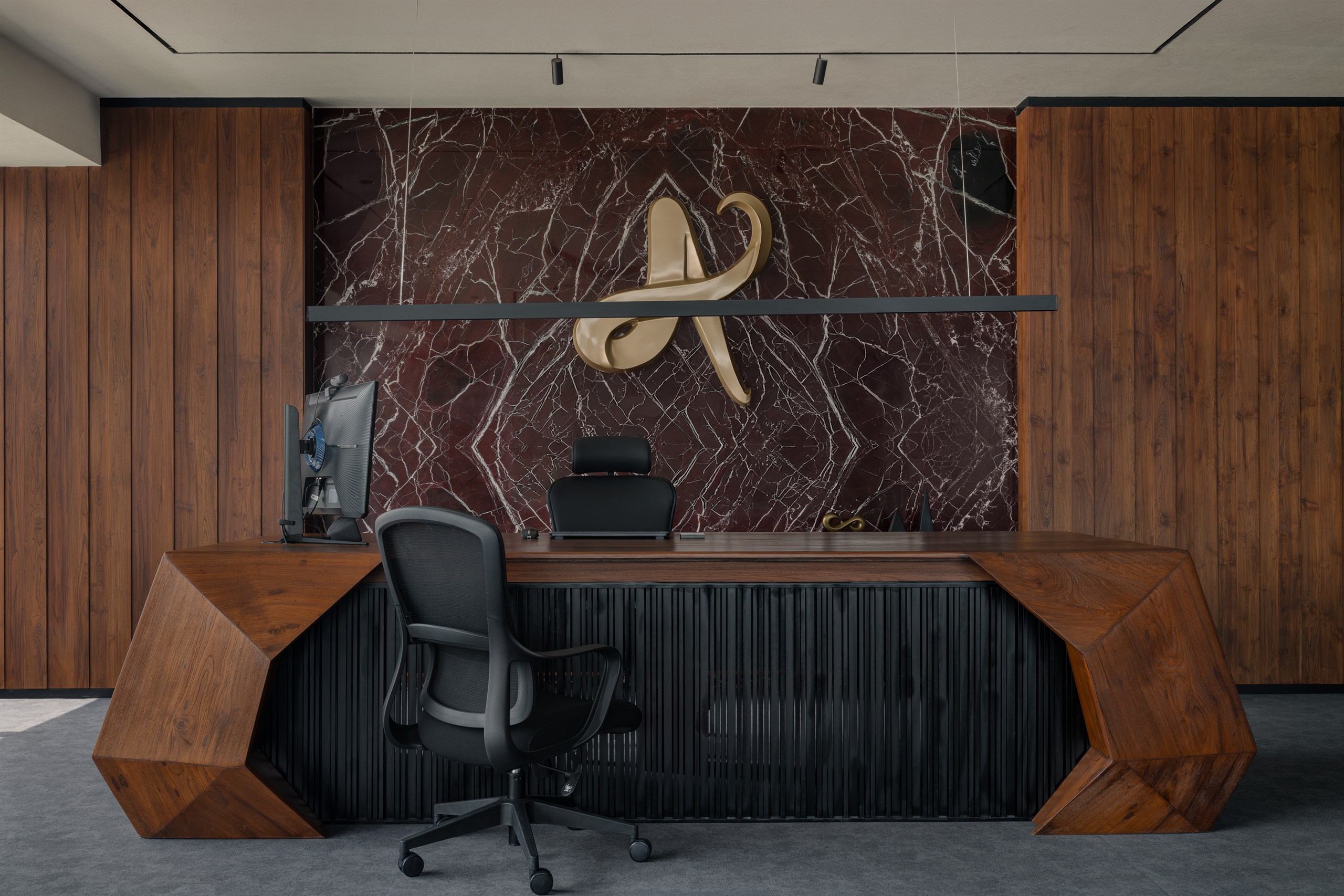 Commercial Workspace